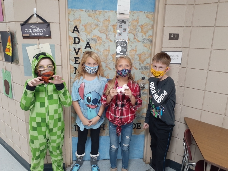 Wednesday was Character day!