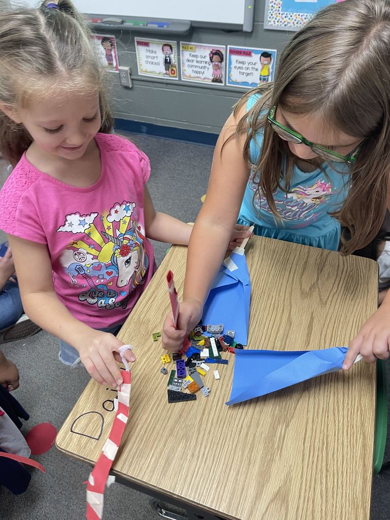 In an introduction to Growth Mindset - the belief that with work, your skills can improve over time - 2nd graders in Mrs. Johnston's class read The Girl Who Never Made Mistakes and then worked together in pairs on a STEM activity. For this STEM activity, students were challenged to design and build a broom and dustpan - using only construction paper and tape - to clean up the mistakes we all inevitably make. #CPSZEBRAPRIDE