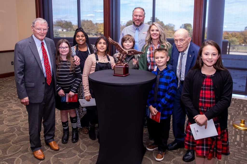 Claremont students in 3rd-5th grade were invited to write an essay entitled "What the Constitution Means to Me." These essays were then judged by a committee of teachers, and the winners were treated to a luncheon at RSU with a special guest, US Senator Jim Inhofe. Senator Inhofe received the RSU Constitution Award at the ceremony. #CPSZEBRAPRIDE