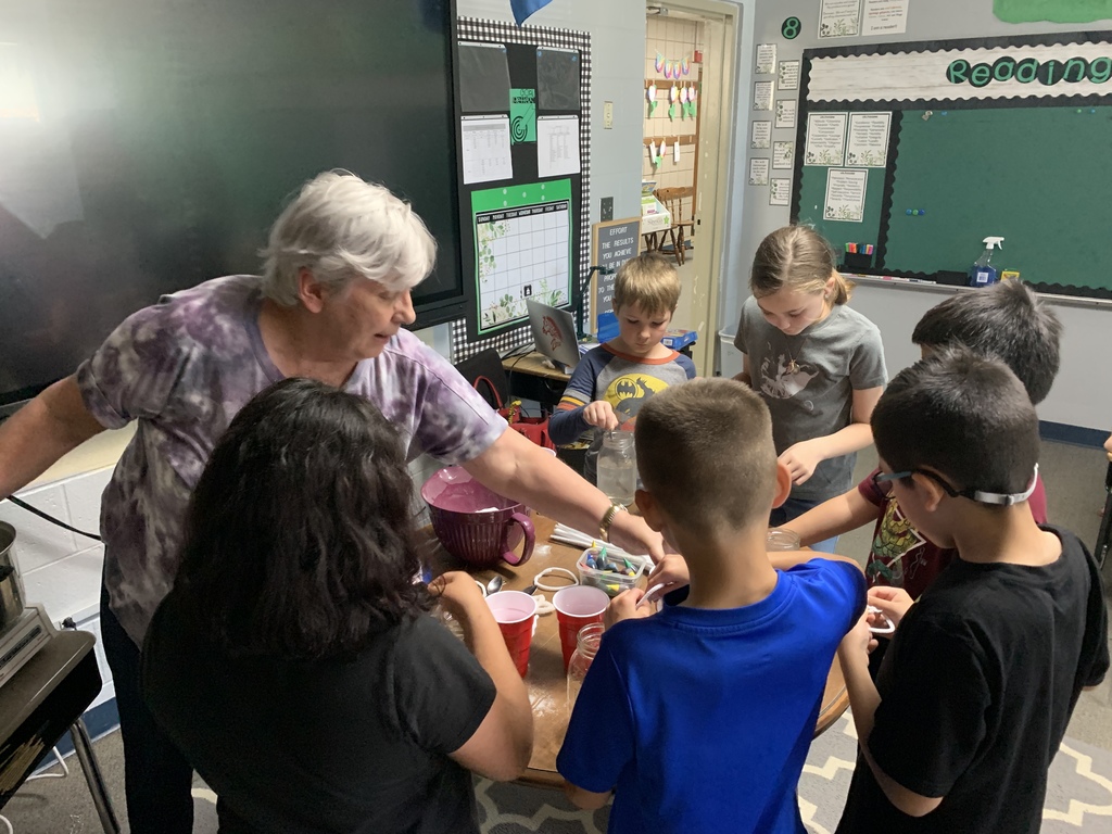3rd grade students had a blast with Ms. Clemons, one of our bus drivers, who gives her time all year long to help in the library and do crafts with some of our classes. For this craft, students created borax crystals on pipe cleaners to give their mothers for Mothers Day!   #CPSZEBRAPRIDE