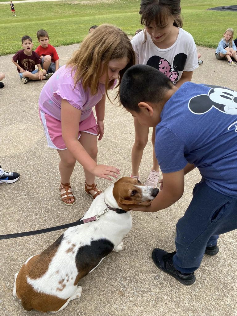 Pet Day at West Side Elementary